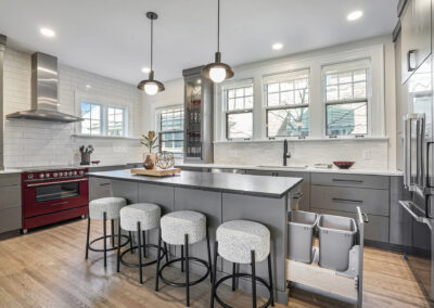 New Kitchen Remodeling with New Storage